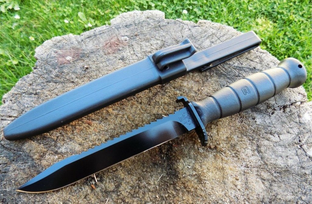 GLOCK FM81 survival knife with sawback blade